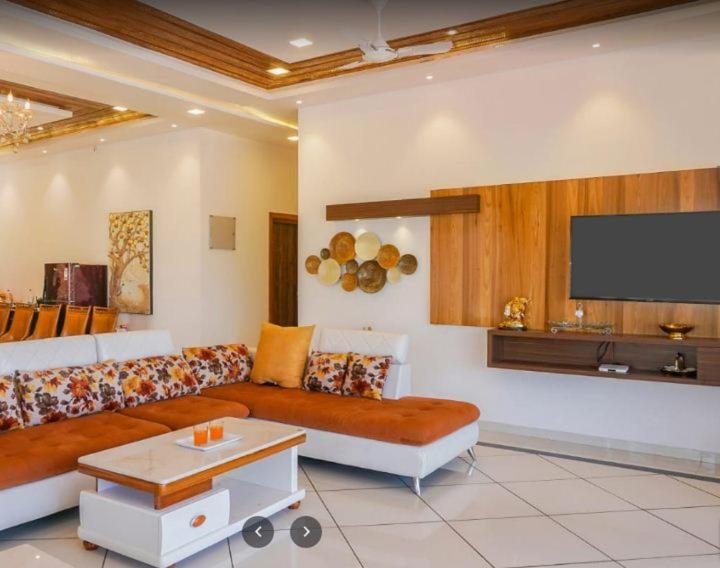 7Bhk Villa With Wonderful View And Good Food Lonavala Exteriér fotografie